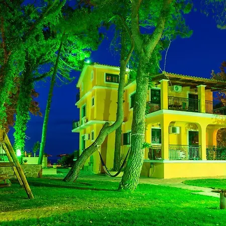 Hotel de apartamente Zarkadis 2*